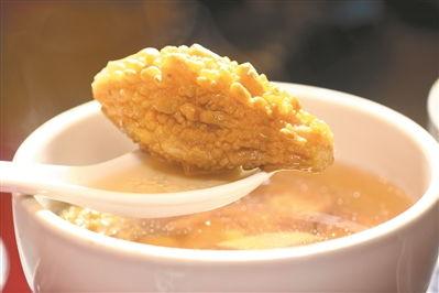 糖醋明虾球吃瓜群众,夏日消暑，酸甜可口的美味佳肴